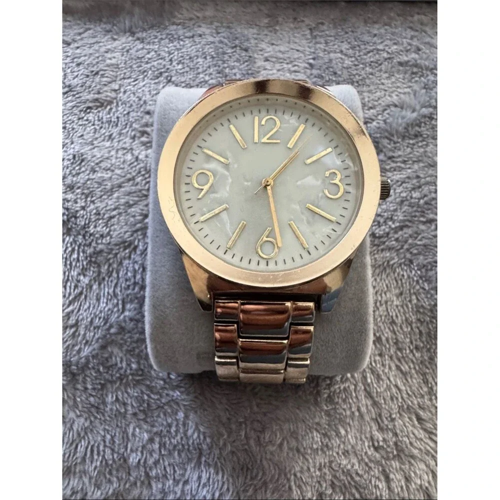 Gold Tone Oversized Round Face Watch